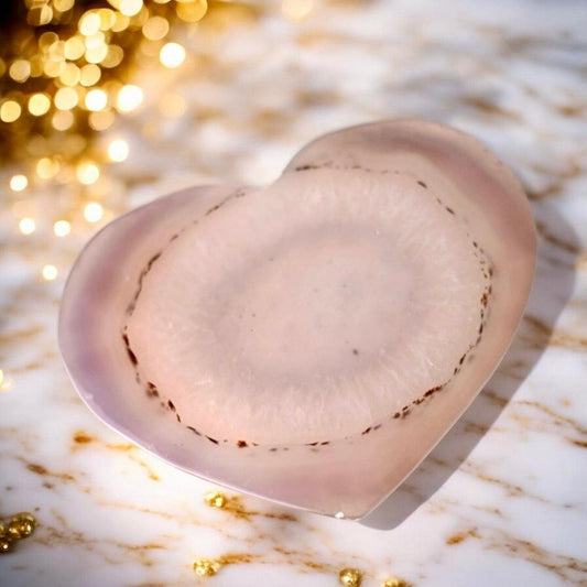 Edelstein-Rituale für Liebe und Beziehungen – So ziehst du Harmonie in dein Leben - CrystalScents