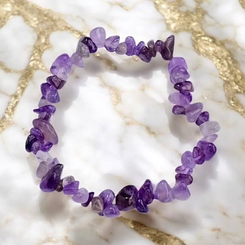 Amethyst Splitterarmband – Zartes Edelsteinarmband für Harmonie & Balance