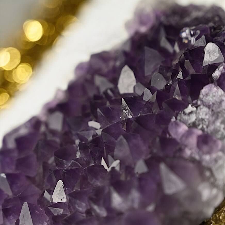 Amethystdruse dunkel – Mystische Energiequelle