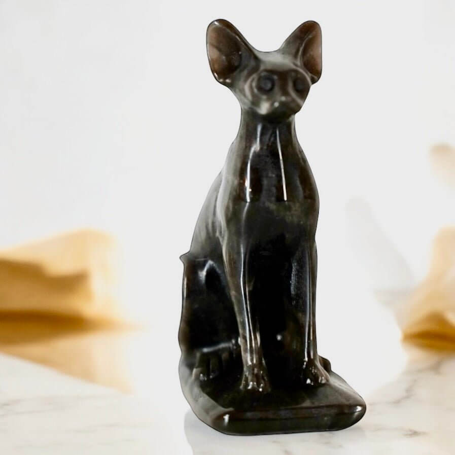 Silber-Obsidian Katze – Ausdrucksstarkes Kristallobjekt für Wohnakzente