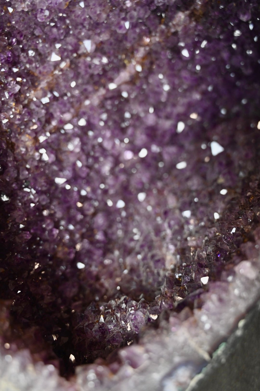 Amethyst - Druse - CrystalScents