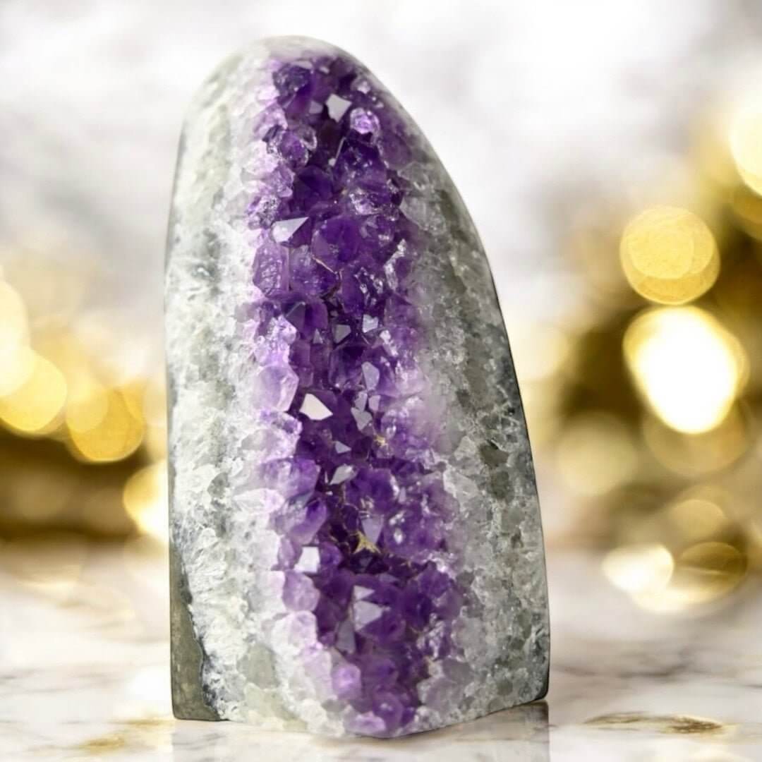 Funkelnde Amethystdruse – Einzigartige Wohn-Dekoration