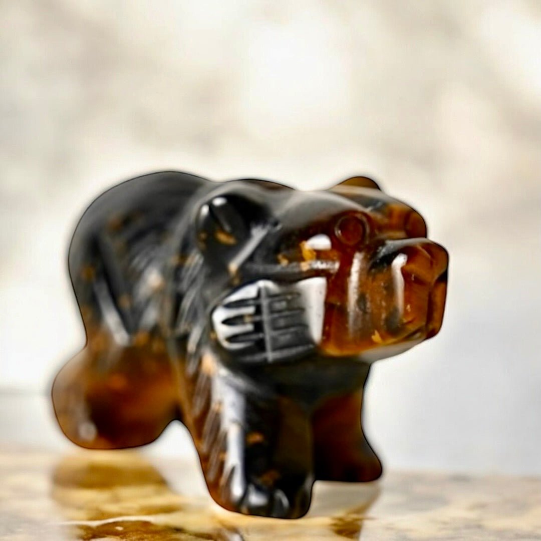 Bär aus Tigerauge - CrystalScents