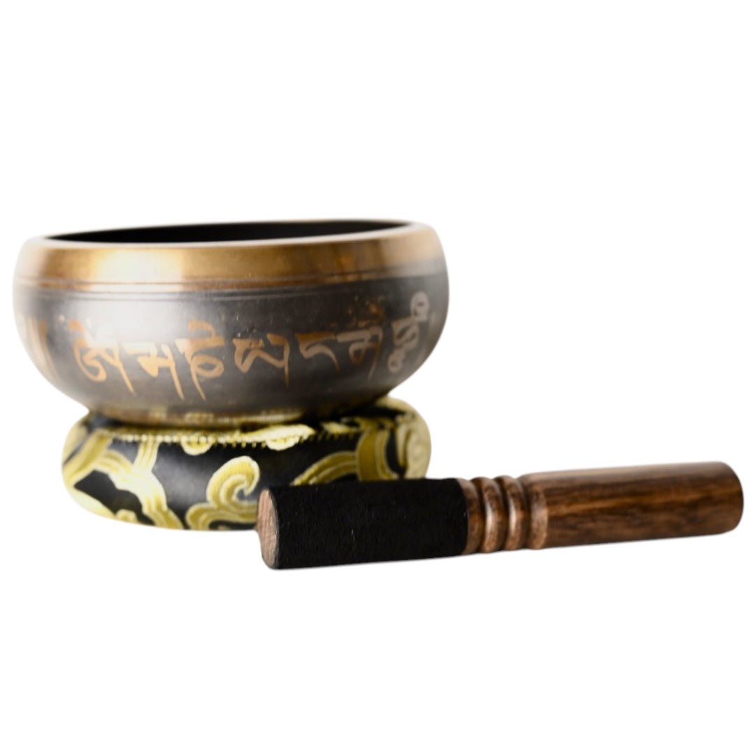 Braune Klangschale mit schwarzem Kissen - CrystalScents