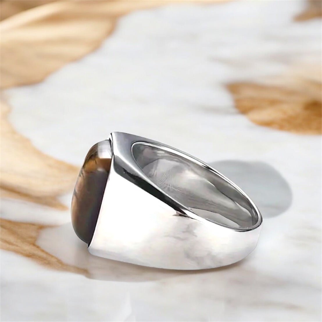 Eleganter Ring mit rechteckigem Tigerauge; Silber - CrystalScents
