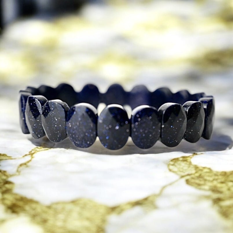 Facettiertes Blaufluss Armband - CrystalScents