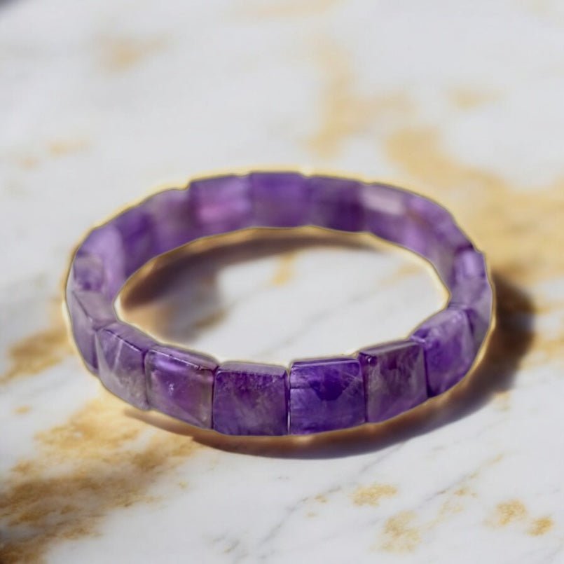 Facettiertes, quadratisches Amethyst Armband - CrystalScents