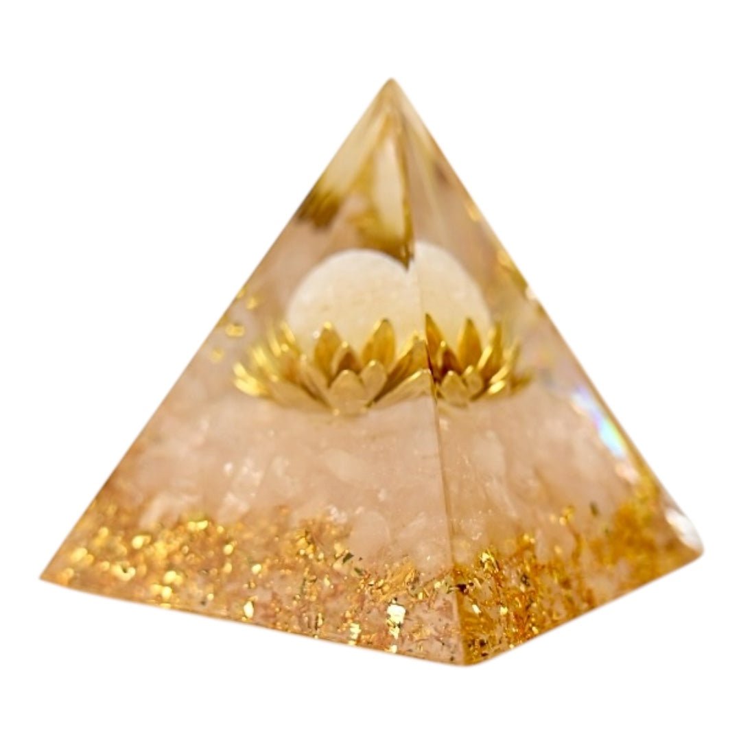 Goldene Rosenquarz Orgonit Pyramide; Lotus - CrystalScents