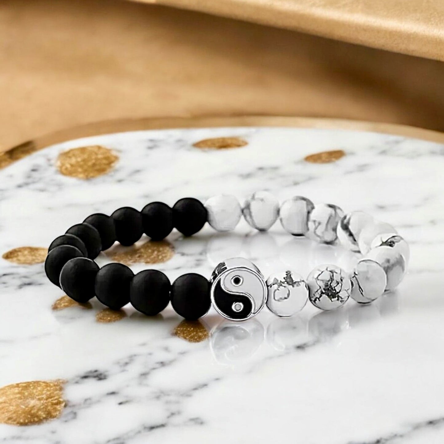 Howlit Vulkanstein Armband Yin und Yang - CrystalScents