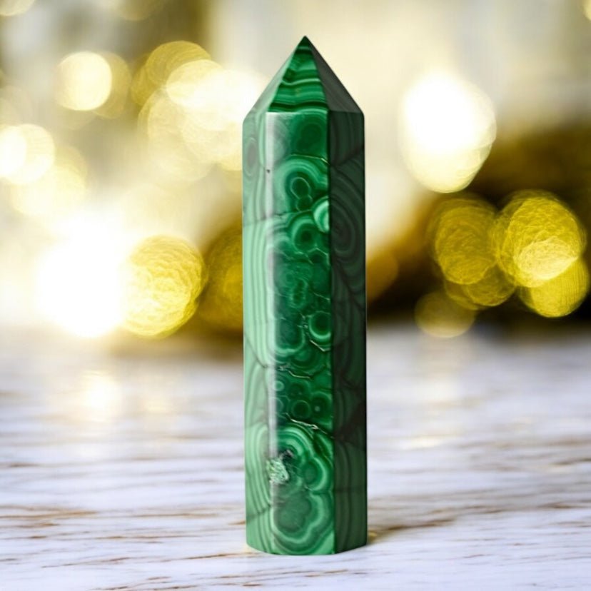Malachit Obelisk - CrystalScents