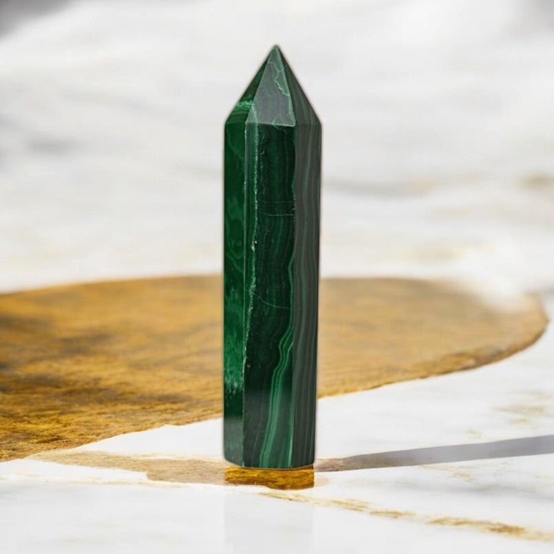 Malachit Obelisk - CrystalScents