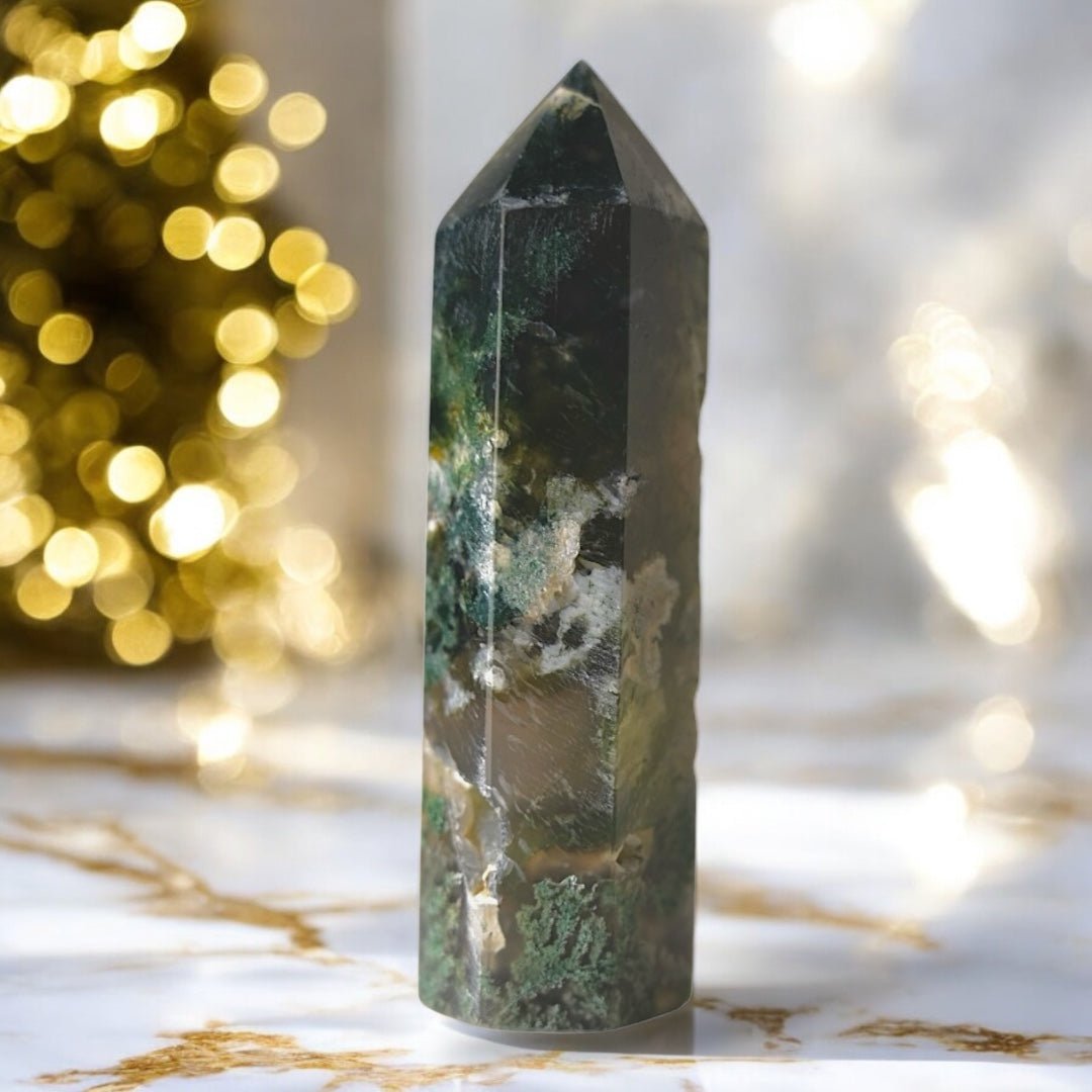 Moosachat Obelisk - CrystalScents
