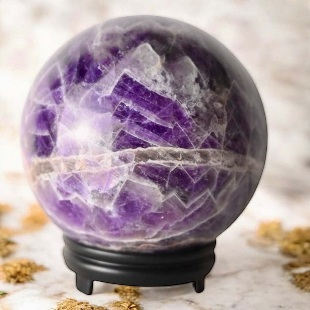 Riesige Amethyst Kugel - CrystalScents