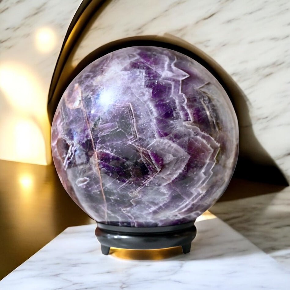 Riesige Amethyst Kugel - CrystalScents