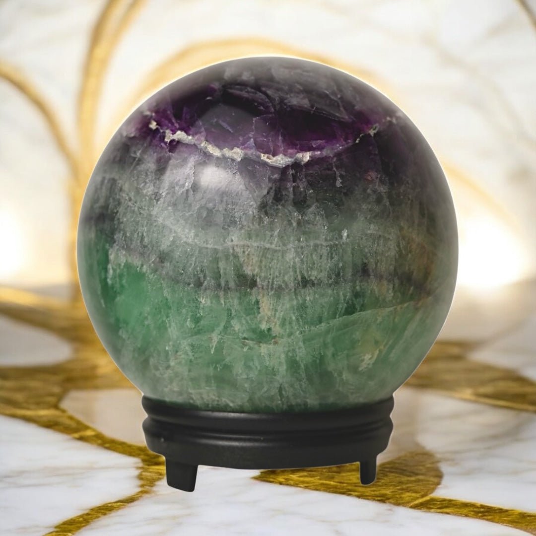 Riesige Fluorit Kugel - CrystalScents