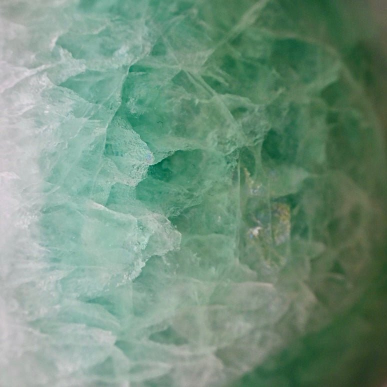 Riesige Fluorit Kugel - CrystalScents