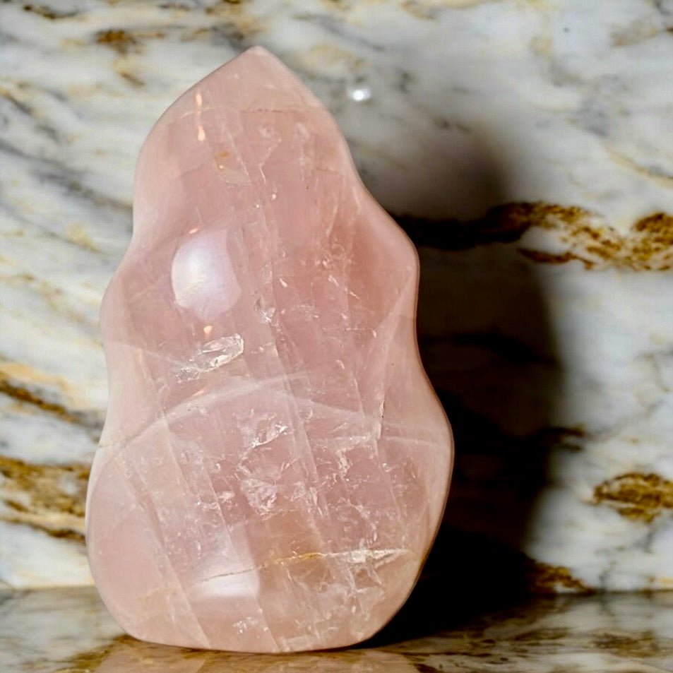 Riesige Rosenquarz - Flamme - CrystalScents