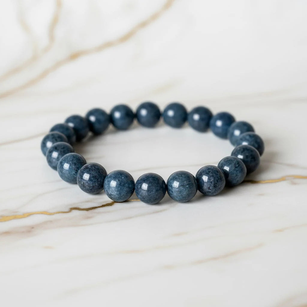 Cyanit Armband – Schutz, Klarheit & energetische Harmonie