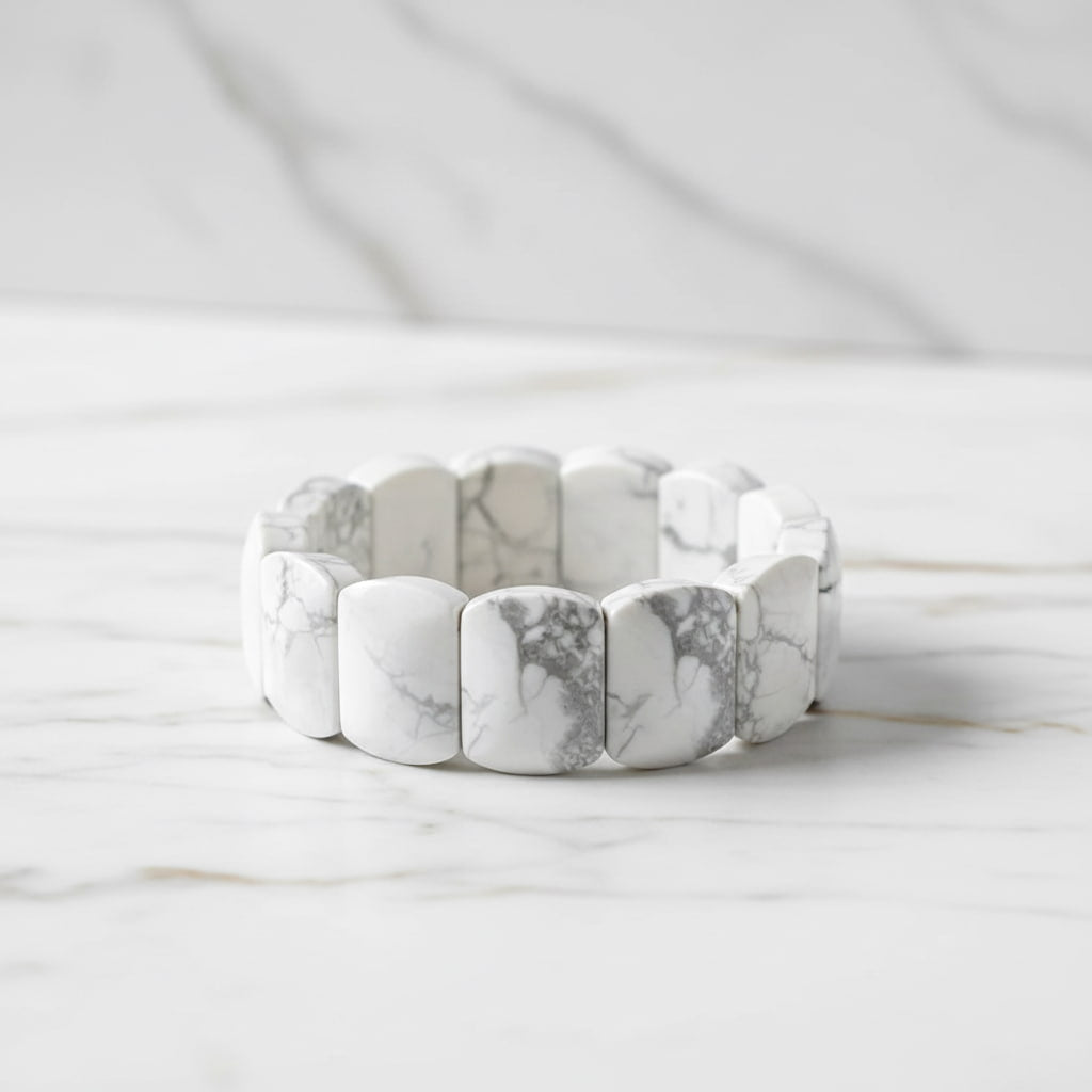 Howlit Wirkung – Ruhe, Klarheit & energetische Balance CrystalScents