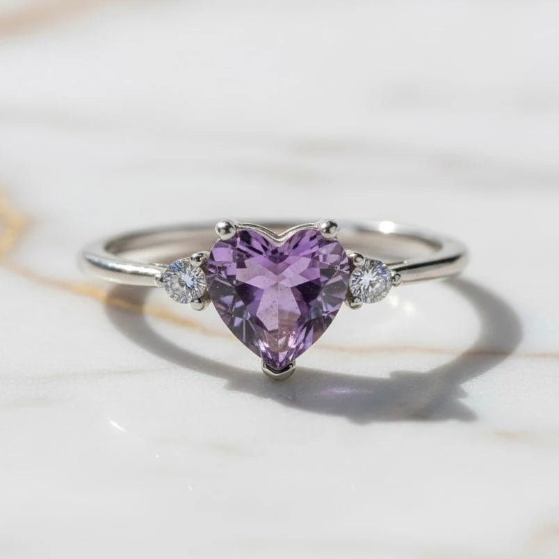 Amethyst Ring – Kristallenergie, Mindset & Selfcare für Schmuckliebhaber