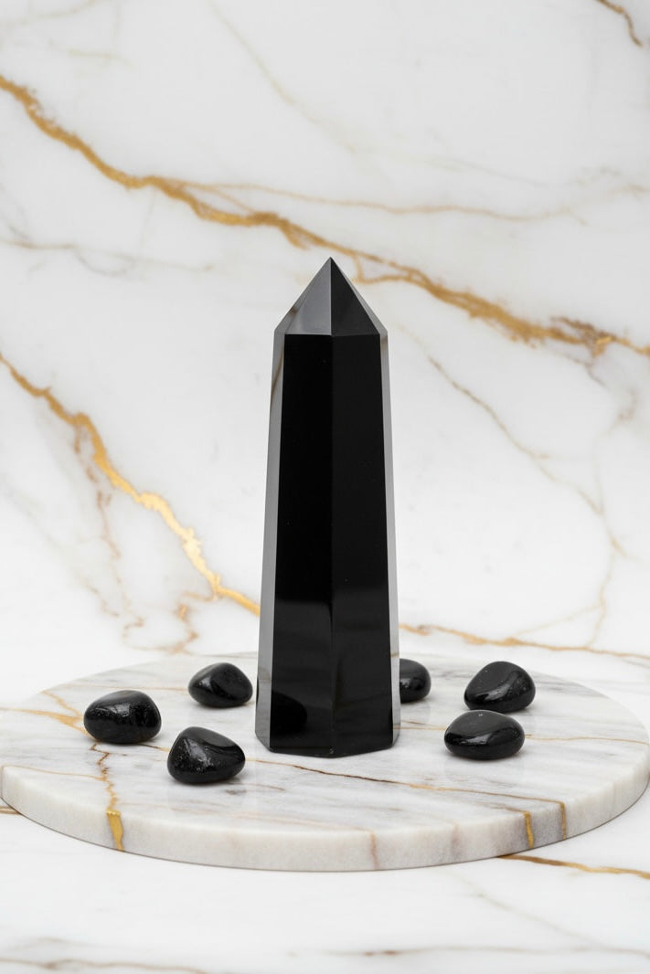 Obsidian Obelisk – Schutz, Erdung & spirituelle Kraft CrystalScents