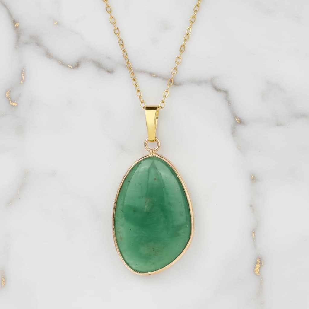 Kristalle im Schmuck: Welche Steine passen zu welchem Stil