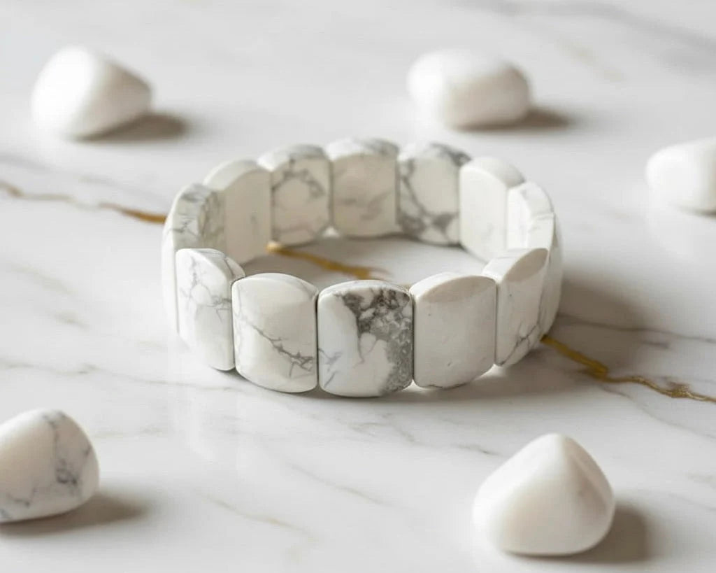 Kristallschmuck: Natürliche Eleganz, Stil & Bedeutung