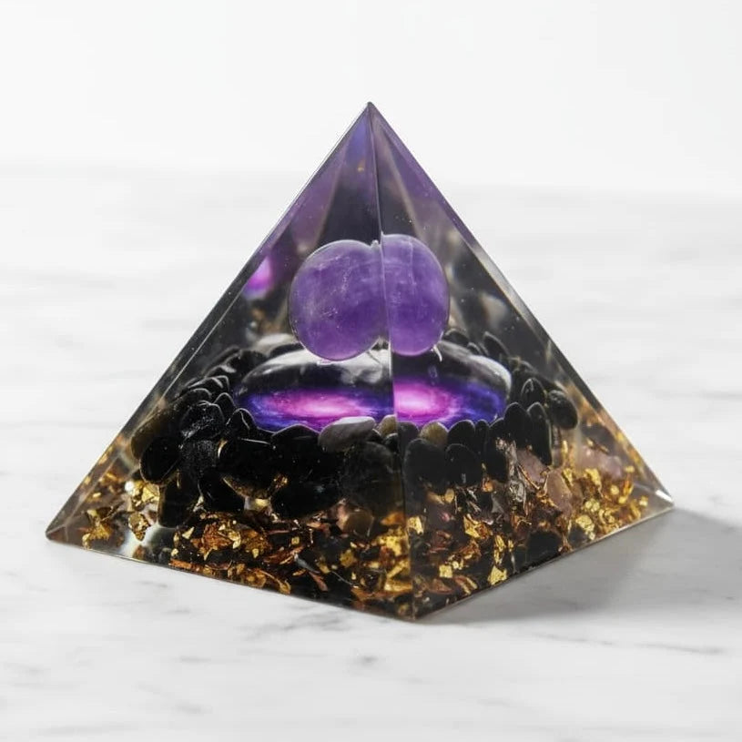 Orgonit-Pyramiden als Geschenk – Bedeutung & besondere Wirkung