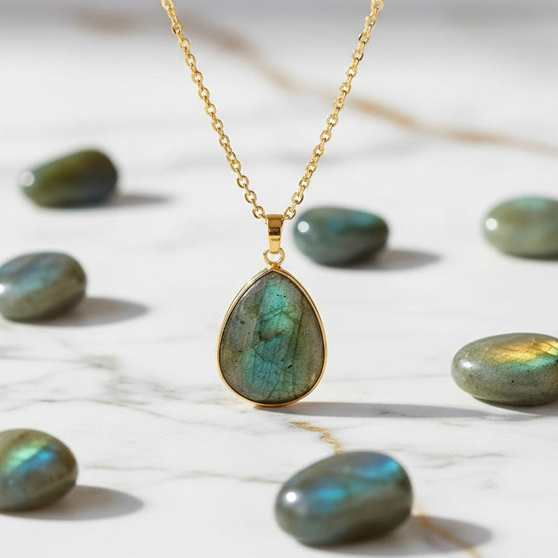 Schmuck mit Kristallen – Schönheit & Energie