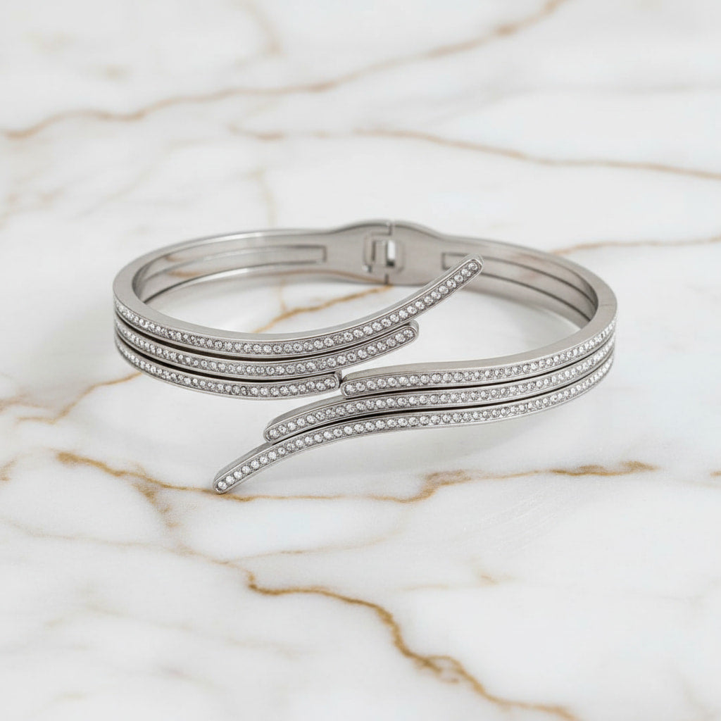 Armband Silber – Eleganter Schwung für stilvolle Akzente CrystalScents