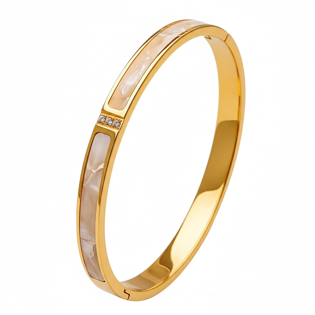 Armband mit Perlmutt in Gold – für stilvolle Momente CrystalScents