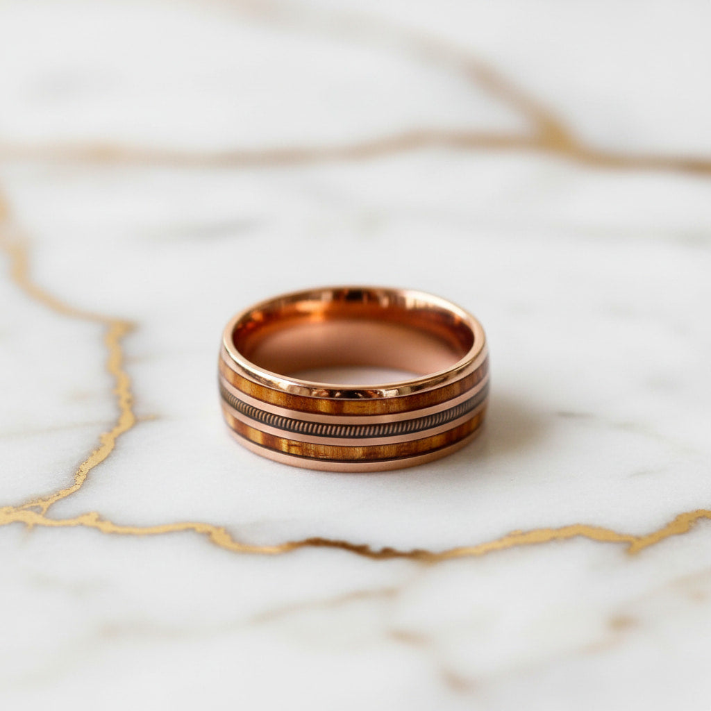Ring mit Gitarrenseite - stilvolles Schmuckstück CrystalScents