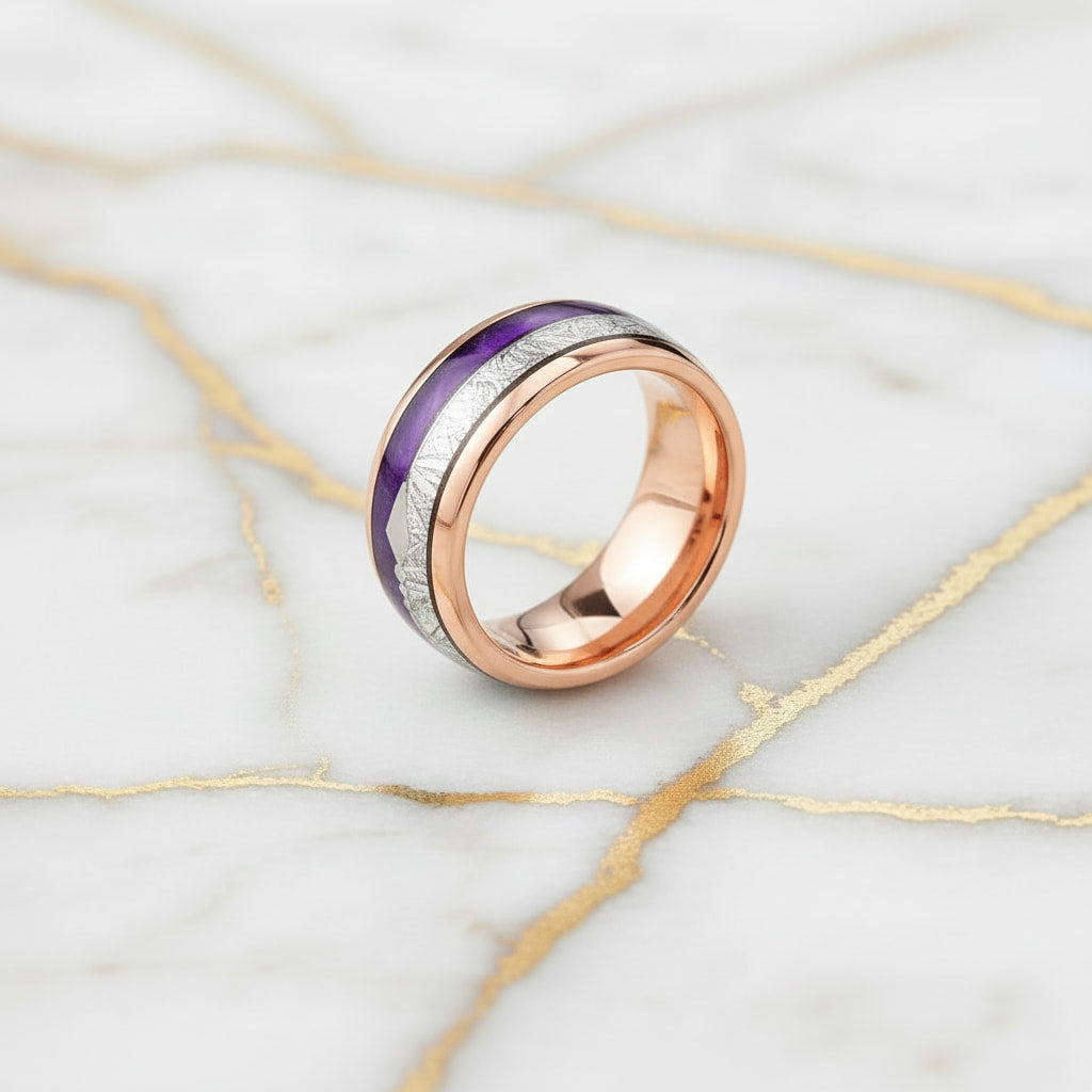Ring mit lila Pfeil-Design – dekoratives Accessoire für markanten Look CrystalScents