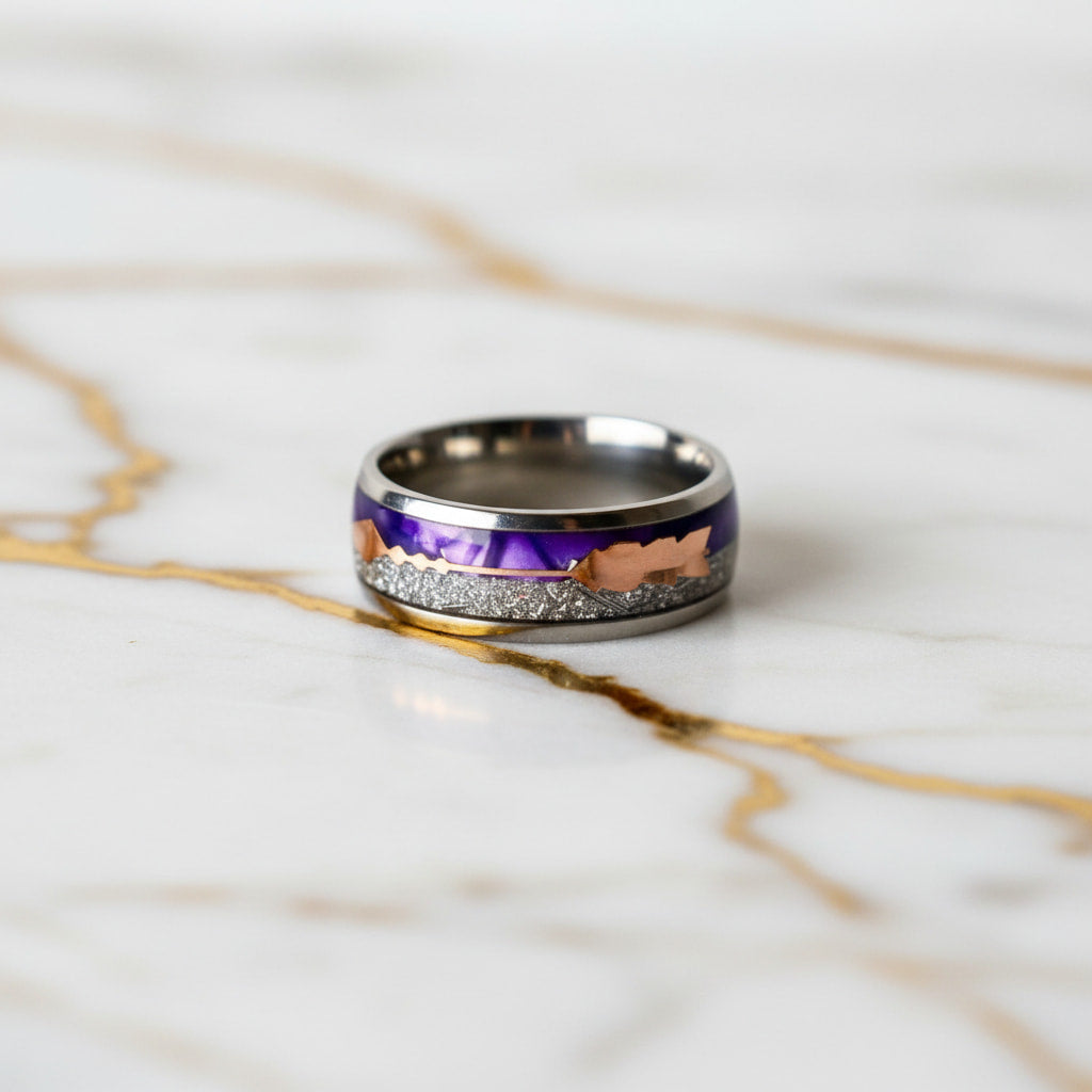 Ring mit lila Pfeil-Design – für markanten Look CrystalScents