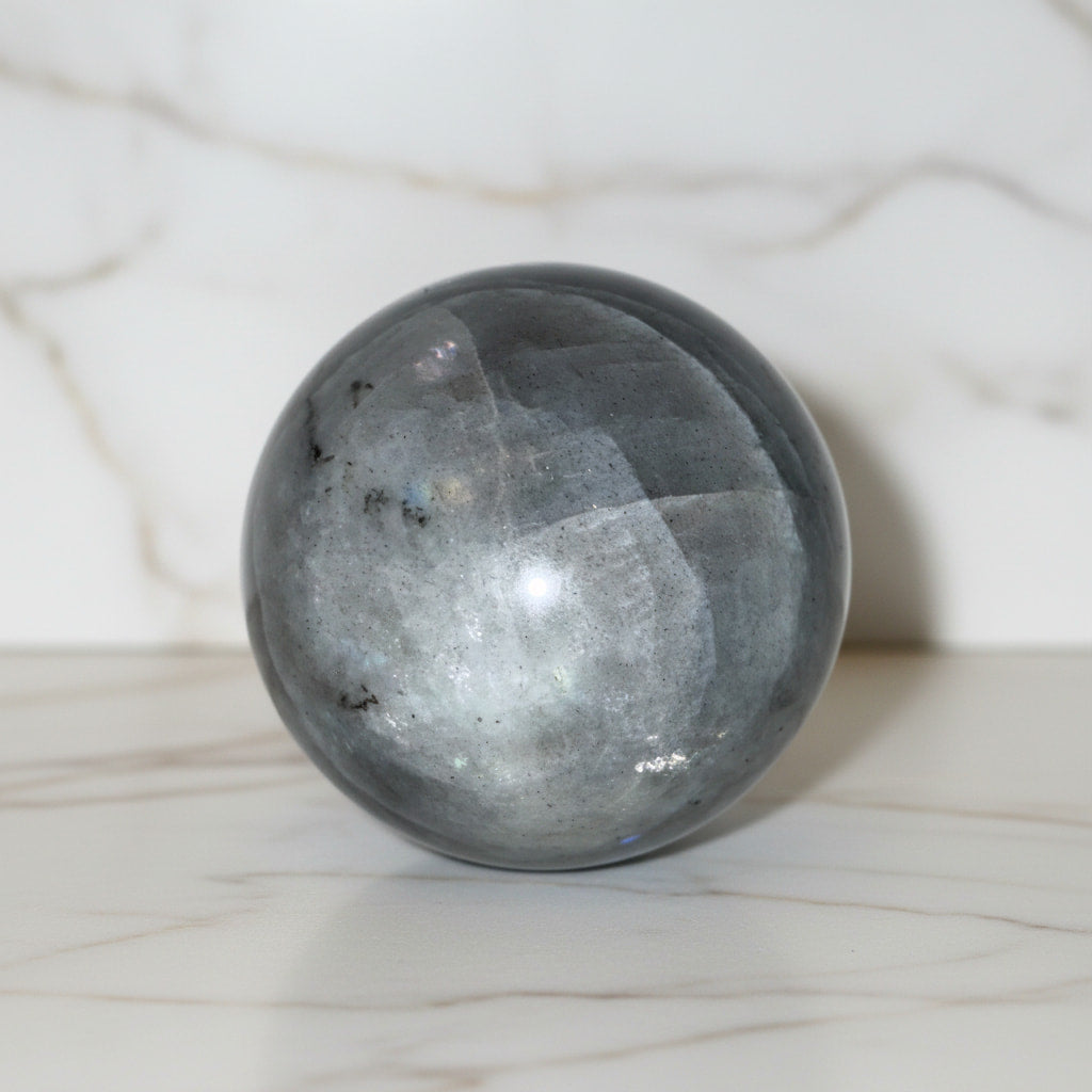 Mondstein Kugel – Leuchten & Magie CrystalScents