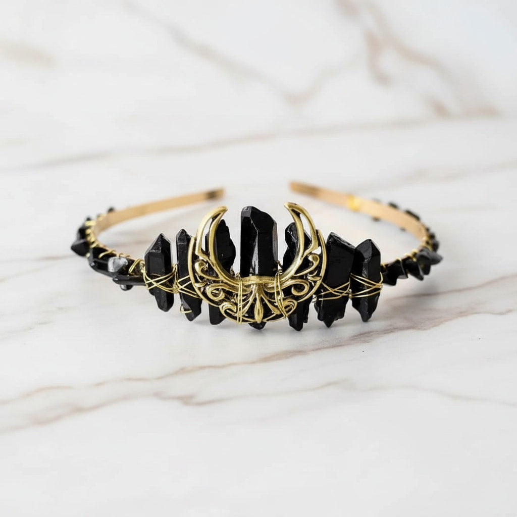 Obsidian Tiara - Eleganz & Mystik