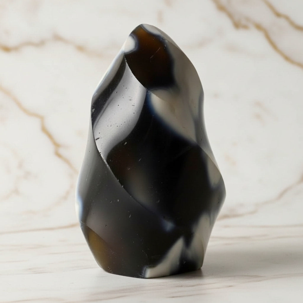 Achat Flamme Schwarz-Weiß – Ausdrucksstarkes Edelsteinobjekt CrystalScents