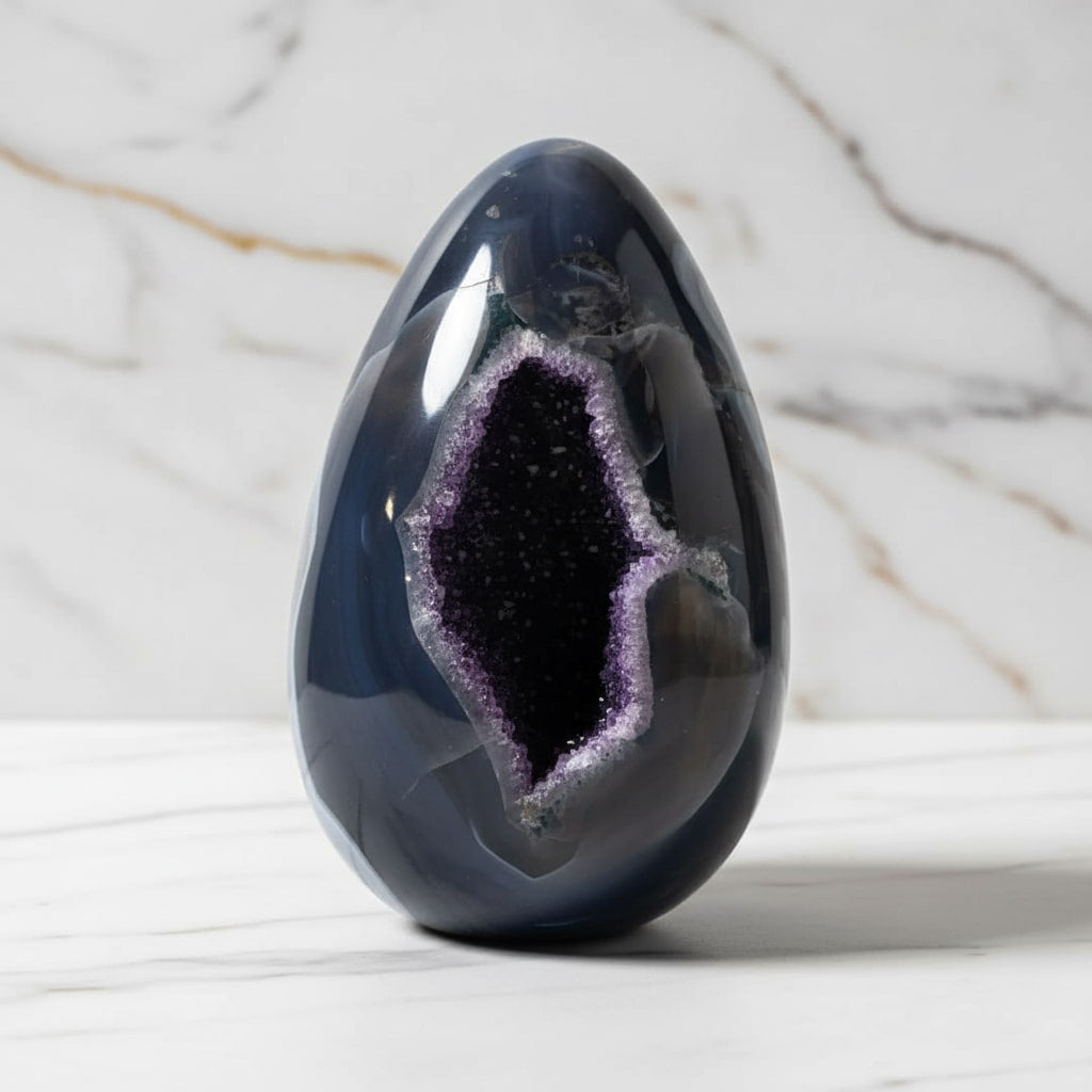 Großes Achat Ei - mit violetter Druse CrystalScents
