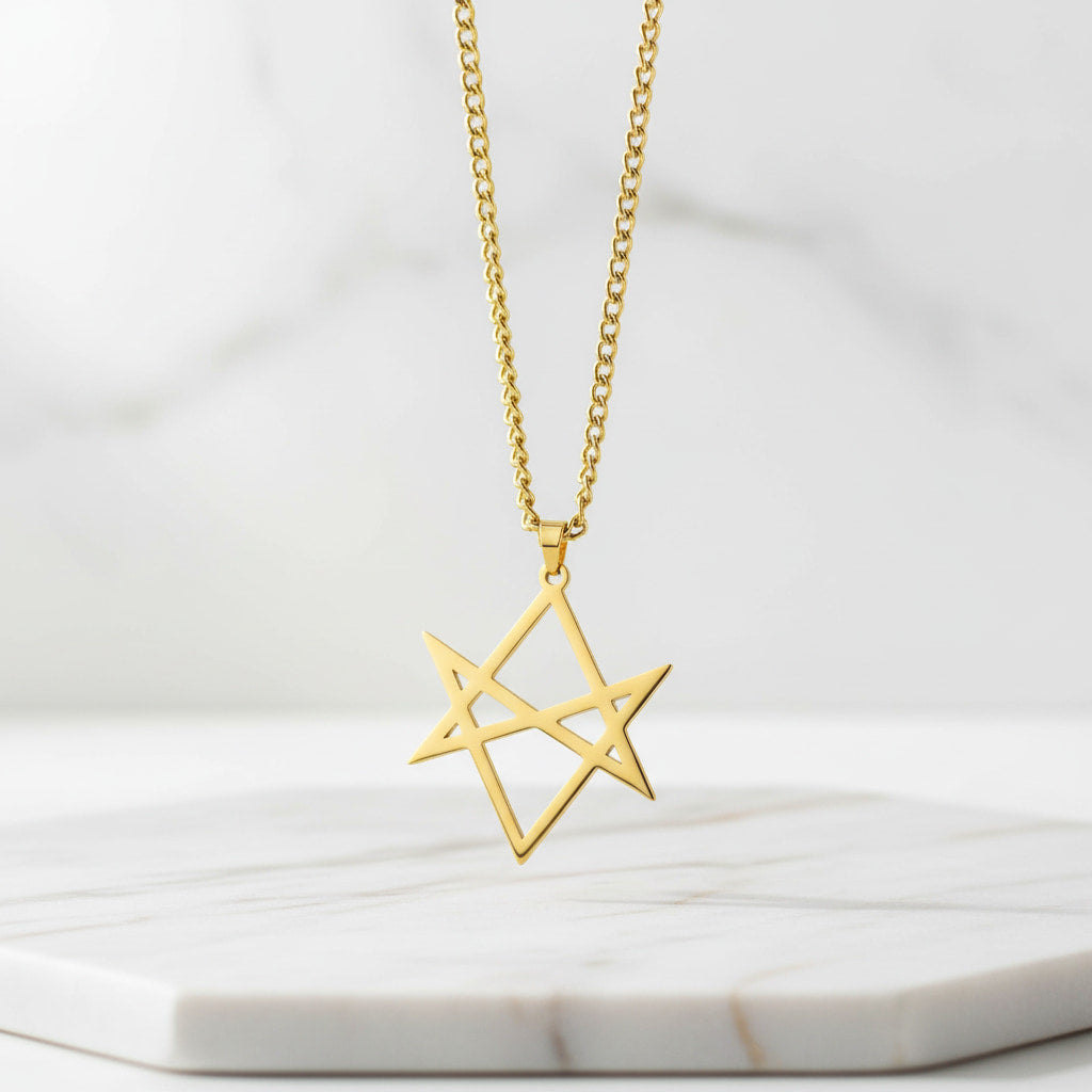 Halskette mit geometrischem Stern-Anhänger CrystalScents