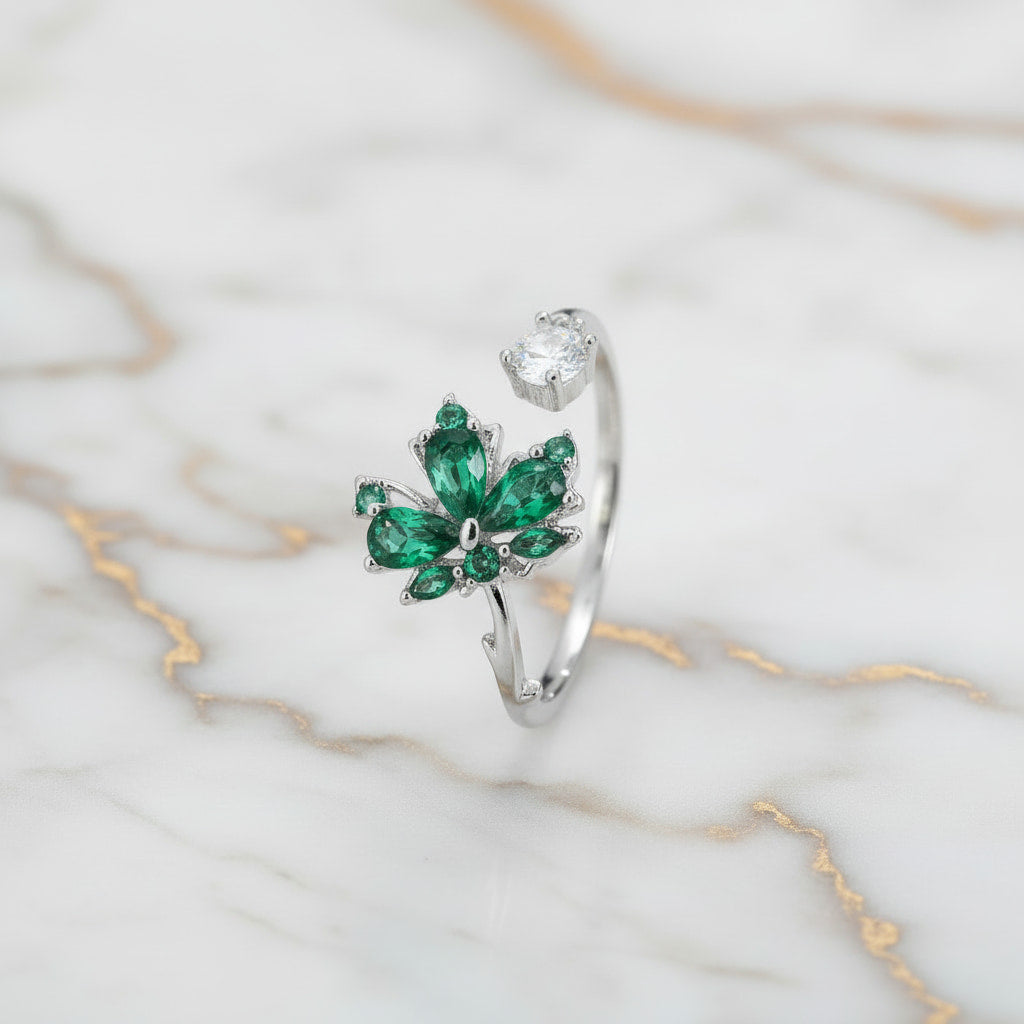 Ring offen mit grünem Blattdetail CrystalScents