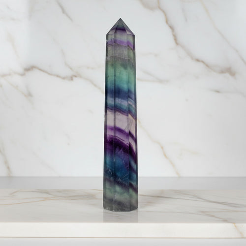 Fluorit Obelisk – Achtsamkeit & Liebe