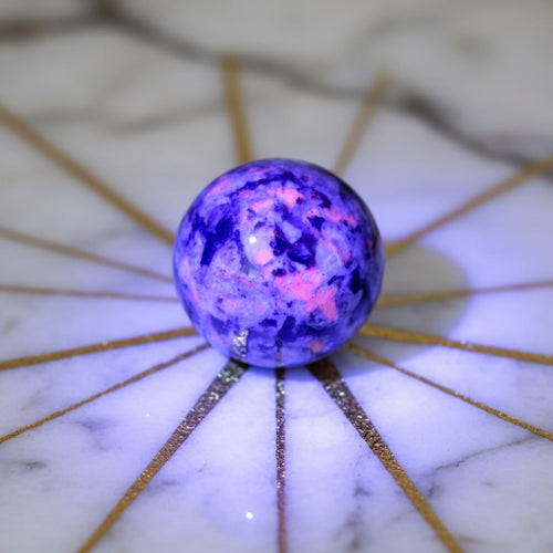 Mini Flammenstein Kugel – kleines Kraftobjekt für Energie & Vitalität CrystalScents