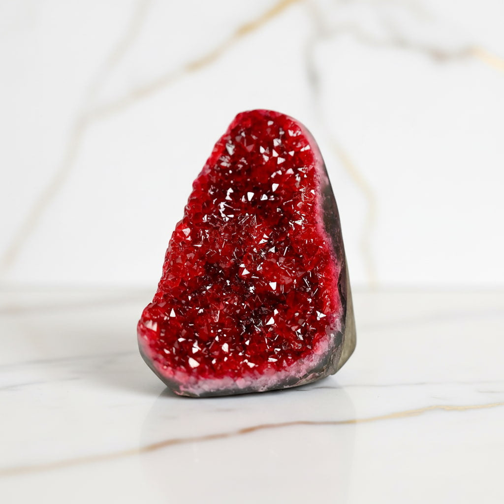 Amethystdruse Rot – Funkelndes Wohnhighlight CrystalScents