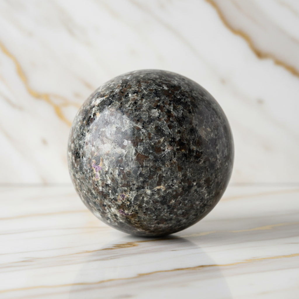 Flammenstein Kugel – Leuchtendes Naturwunder JETZT sichern CrystalScents