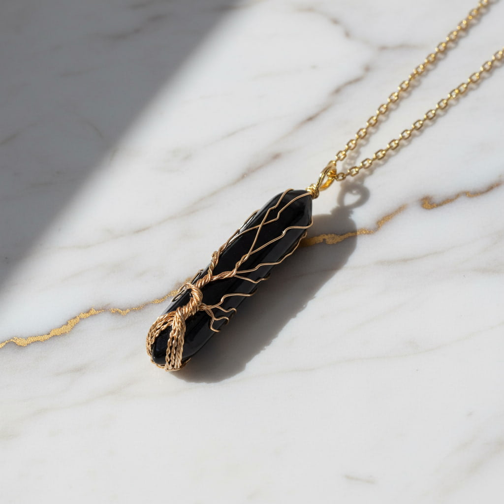 Obsidian Halskette - Goldverzierter Doppelender CrystalScents