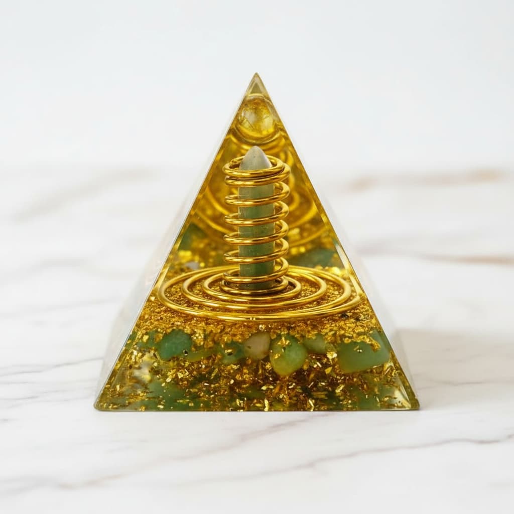 Orgonit Pyramide - Aventurin mit Kupferspiralen