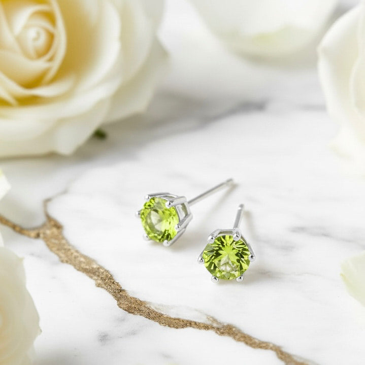 Peridot Ohrringe - Facetten & Licht