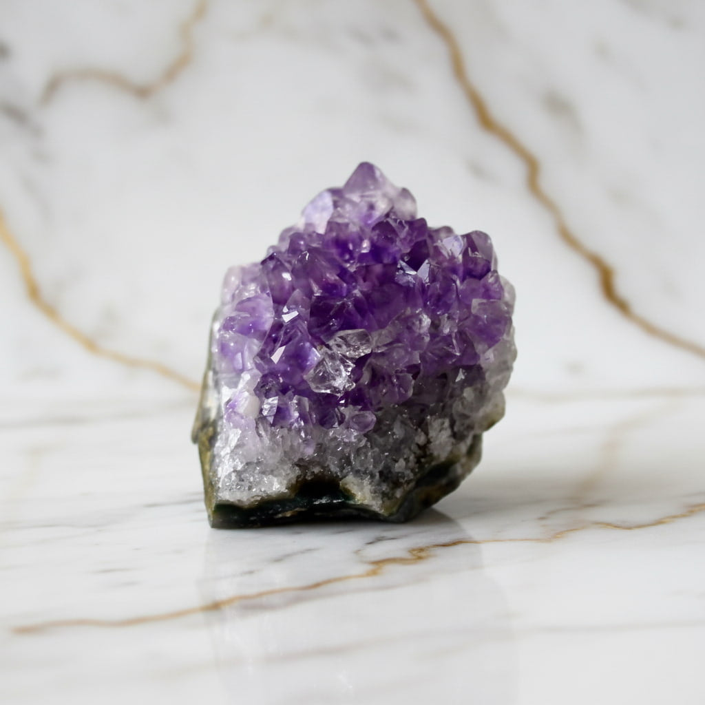 Amethyst Cluster - mit natürlicher Ausstrahlung