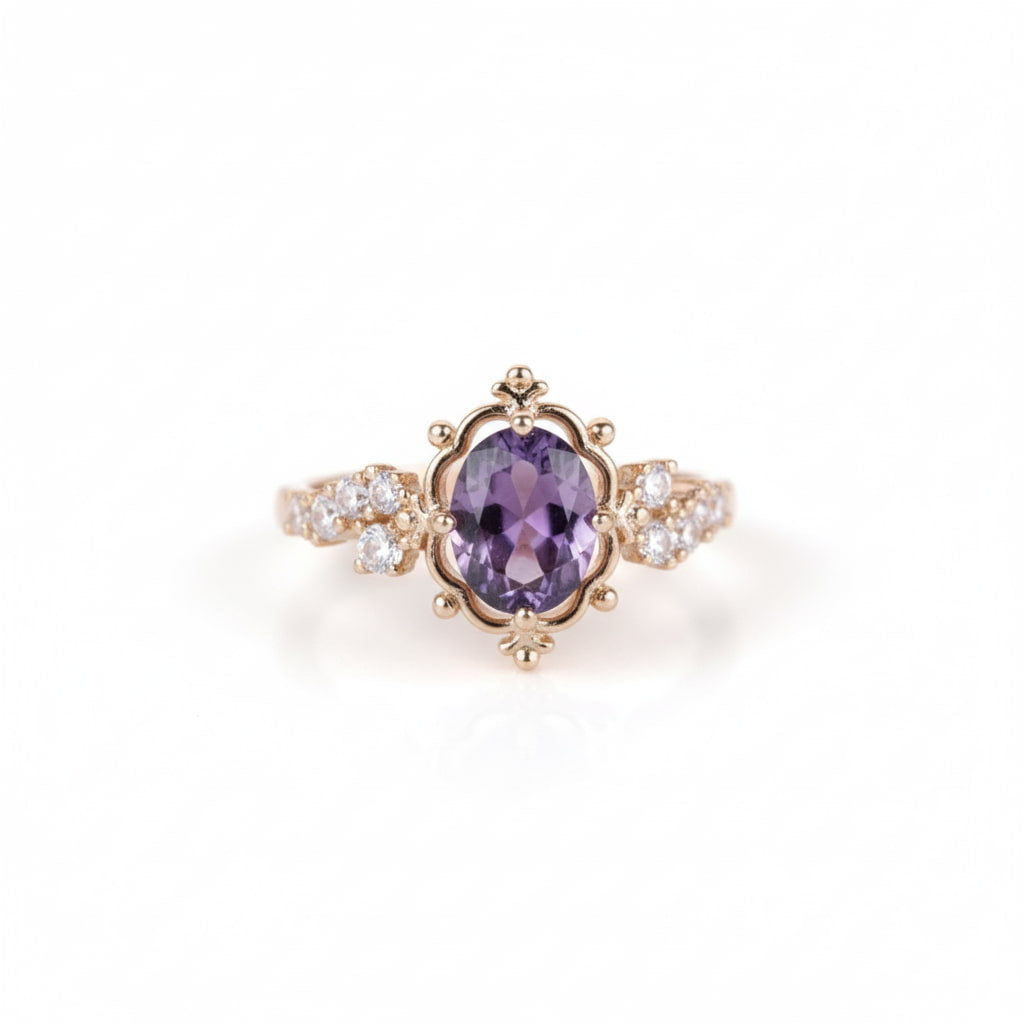 Ring Gold – Stilvolles Accessoire mit lila Akzent CrystalScents