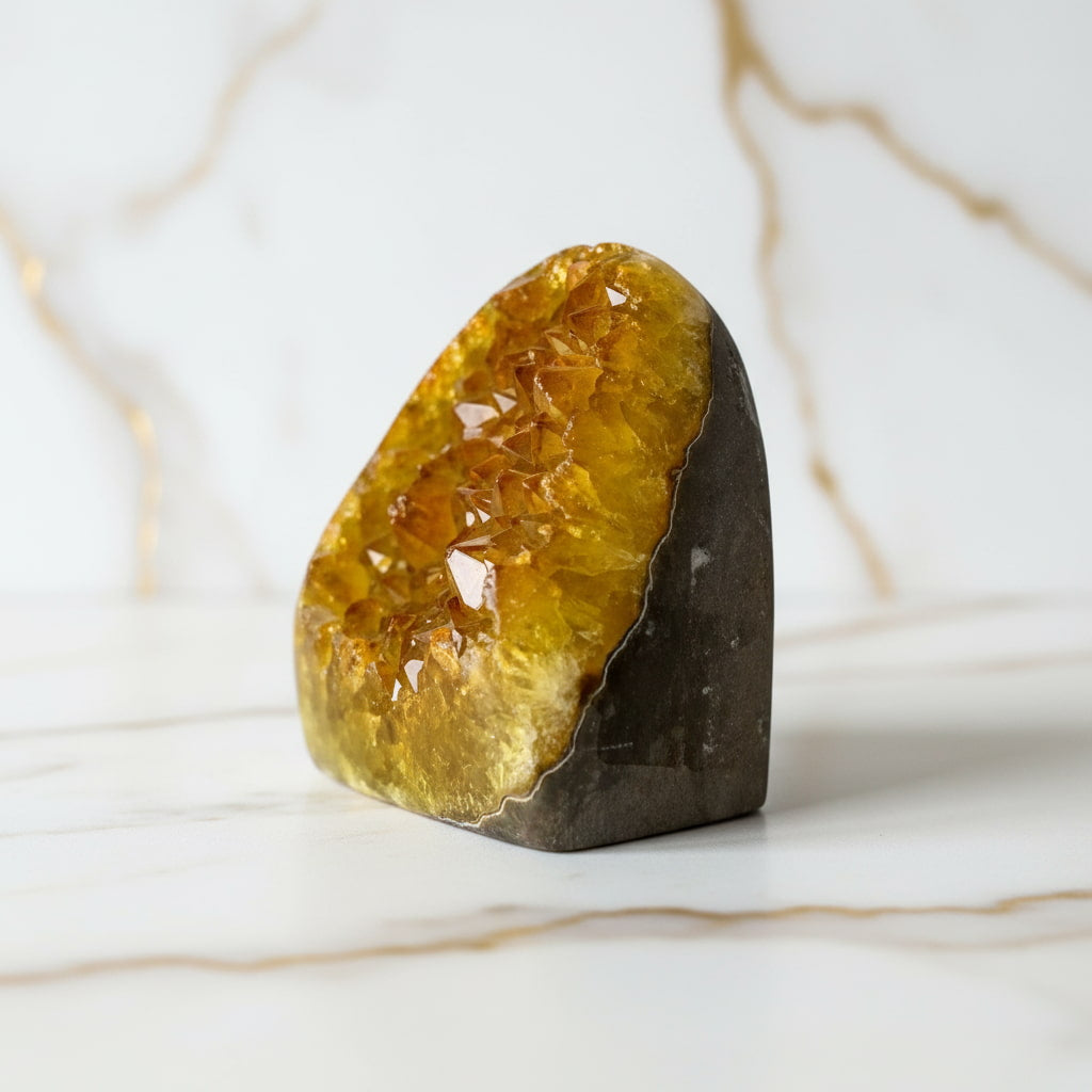 Amethystdruse Gelb – Funkelndes Deko-Highlight CrystalScents
